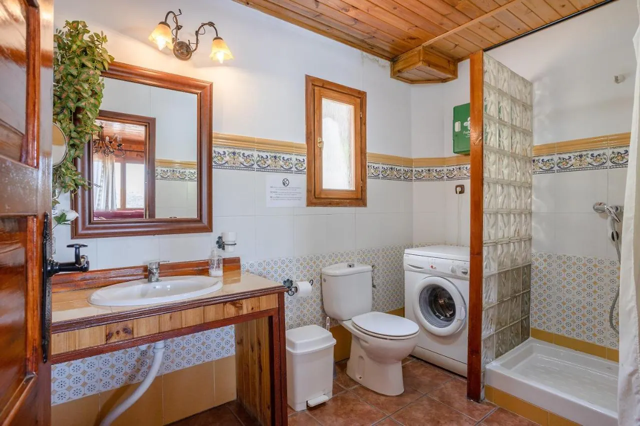 Casa Las Olivas Sayalonga Holiday home